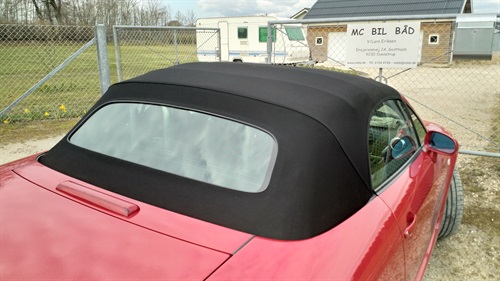 Audi TT kaleche i godt stof med ny bagrude med varme...